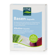 Eine weiß-blaugrüne Schachtel mit fitne Basen Kapseln zeigt deutschen und englischen Text, Bilder der Inhaltsstoffe, grüne Akzente und wirbt für die vegane Formel mit Calcium-Magnesiumcarbonat und anderen basischen Mineralien.